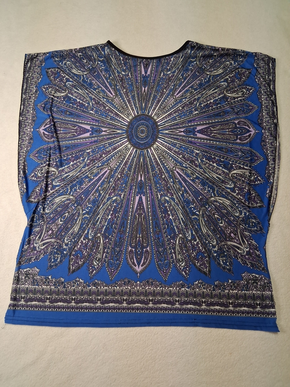 Monte Milano Women's Blue Paisley Medallion Tunic Top